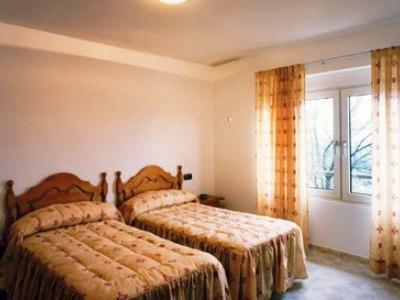 Hotel Los Duques مْبيخار الغرفة الصورة